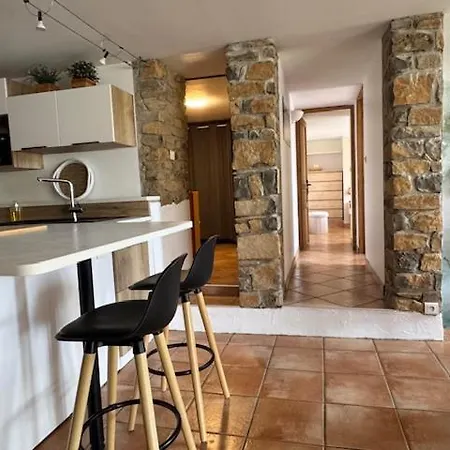 L'instant Causse Entier Millau